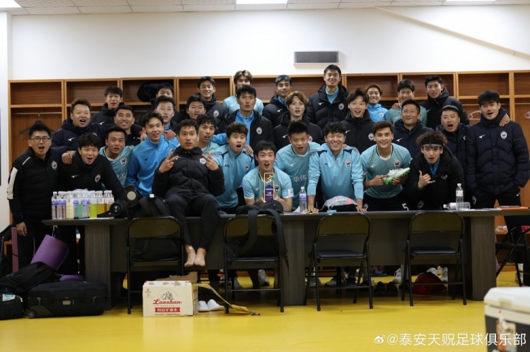 苑維瑋帶隊(duì)首秀告捷，泰安天貺足協(xié)杯5-1大勝青島五月的風(fēng)